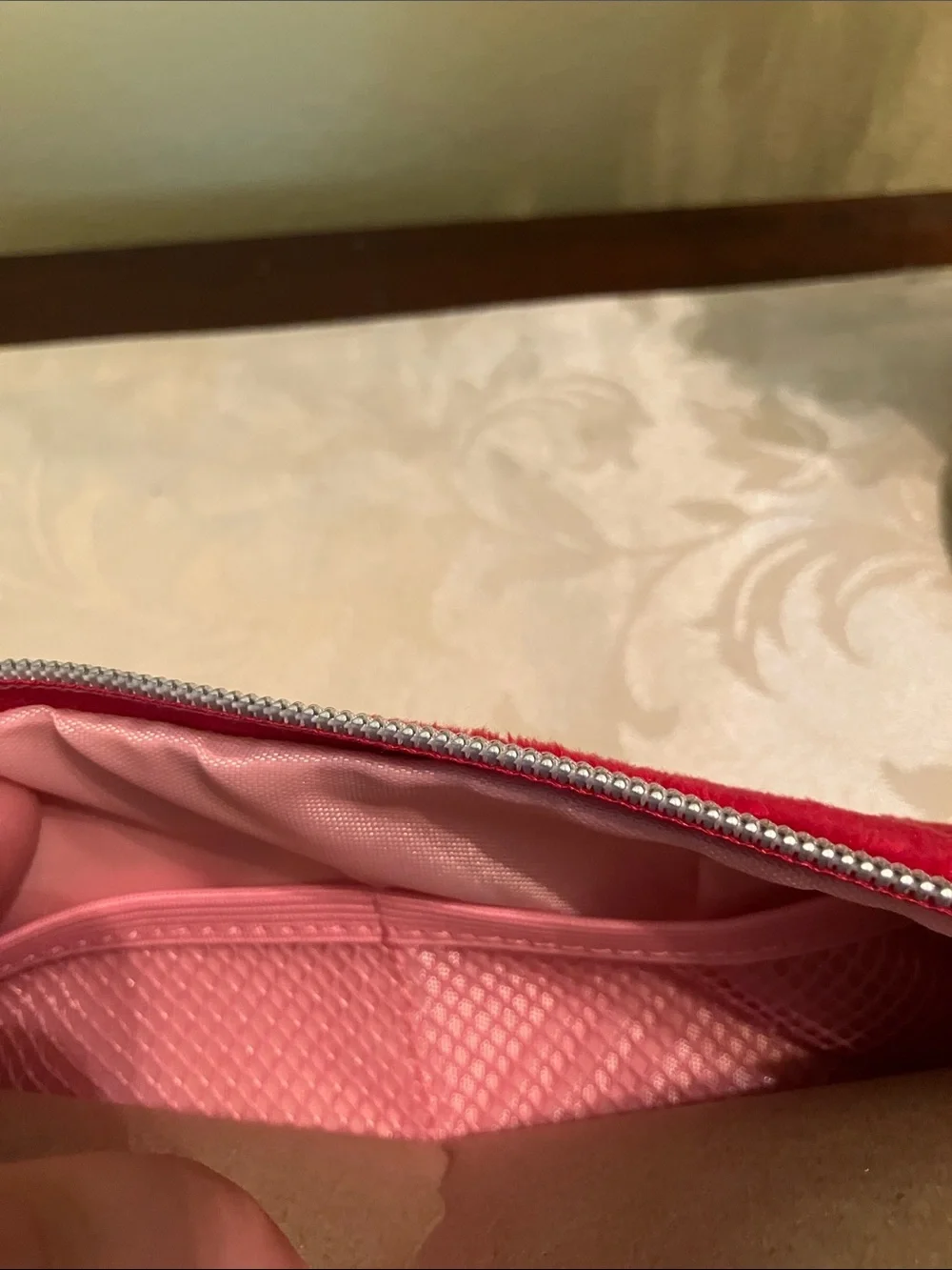 🍓Juicy Couture barrel bag cosmetics bag makeup case purse NWT